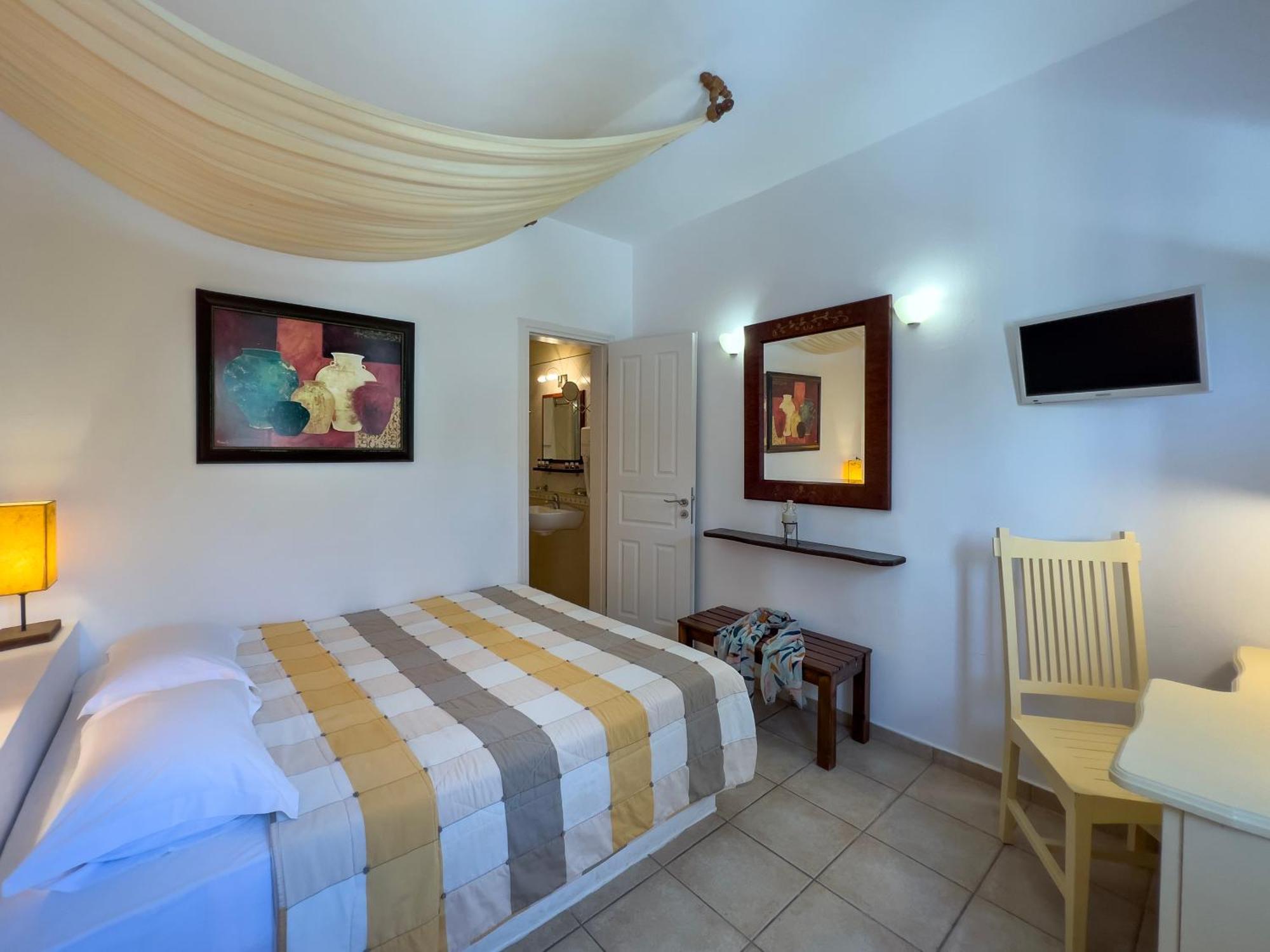Folégandros Chora Resort Hotel & Spa מראה חיצוני תמונה
